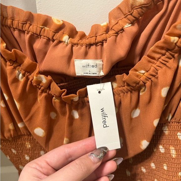 Nwt aritzia wilfred ballad camisole- large - Picture 3 of 3